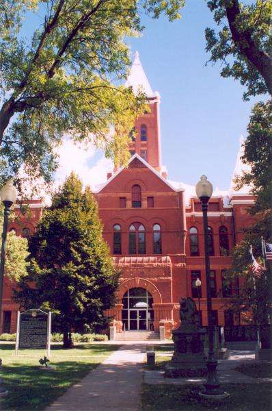  Hamilton County courthouse, Aurora, Nebraska, U S A