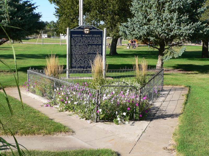  Indianola, Nebraska Pawnee grave 3