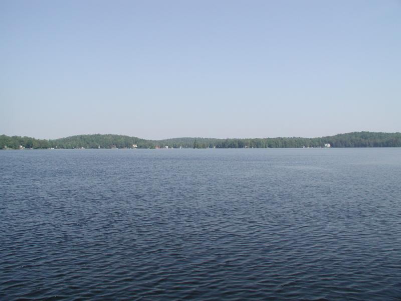  Pleasant lake water