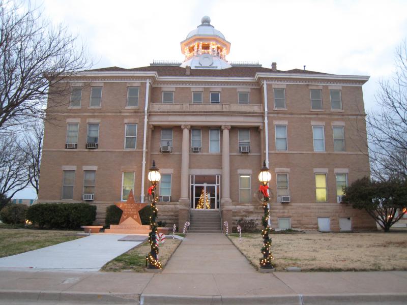  Quanah Courthouse