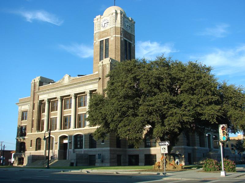  Cleburne- T X- Courthouse-8041e