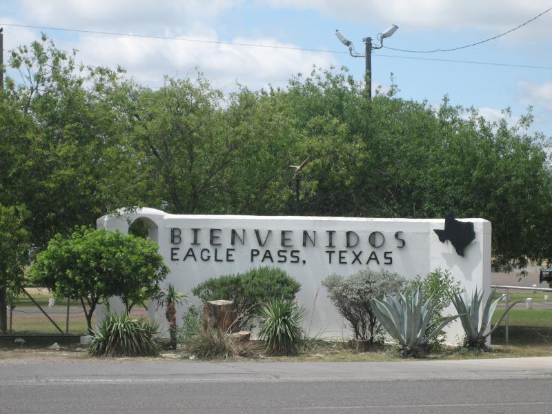  Bienvenidos, Eagle Pass, T X I M G 0442