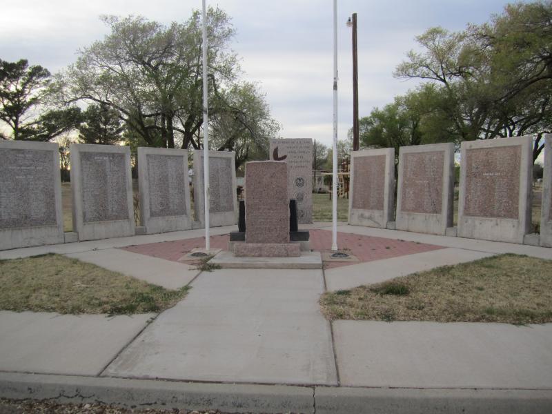  Veterans Monument, Roaring Springs, T X I M G 1573