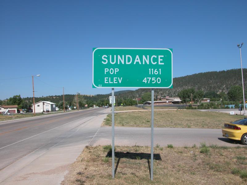 2003-08-16 Sundance, Wyoming city limit sign